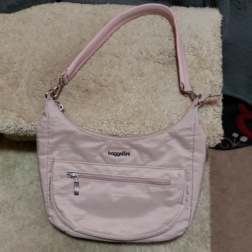 Good Condition Baggallini Half Moon Pink Shoulder Bag with Metal Hardware.